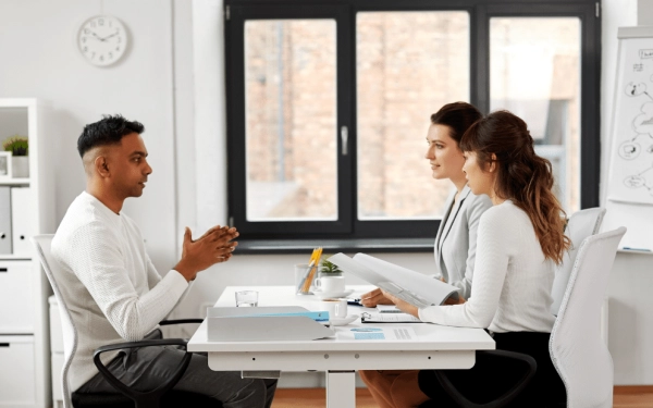 Les 8 questions improbables des grands groupes posées en entretien d'embauche