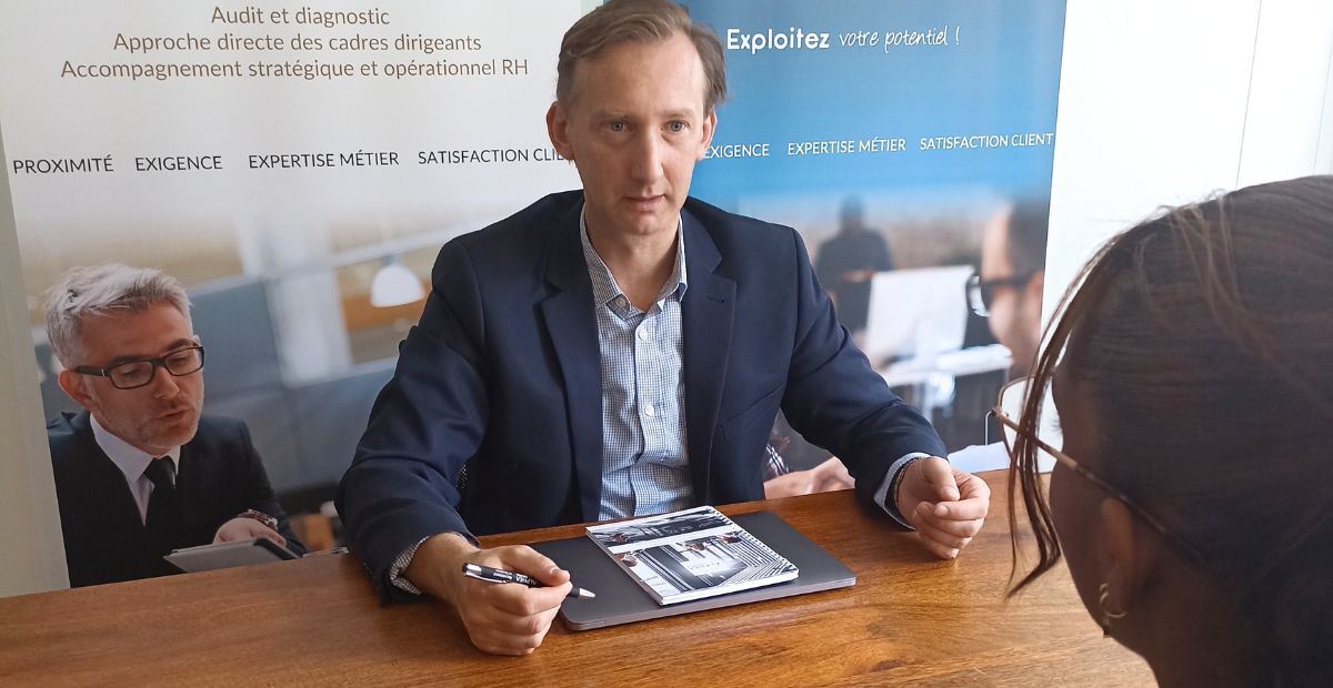Bertrand DE WITTE takes over as head of Alphéa Conseil Fontainebleau, a recruitment and strategy consultancy.