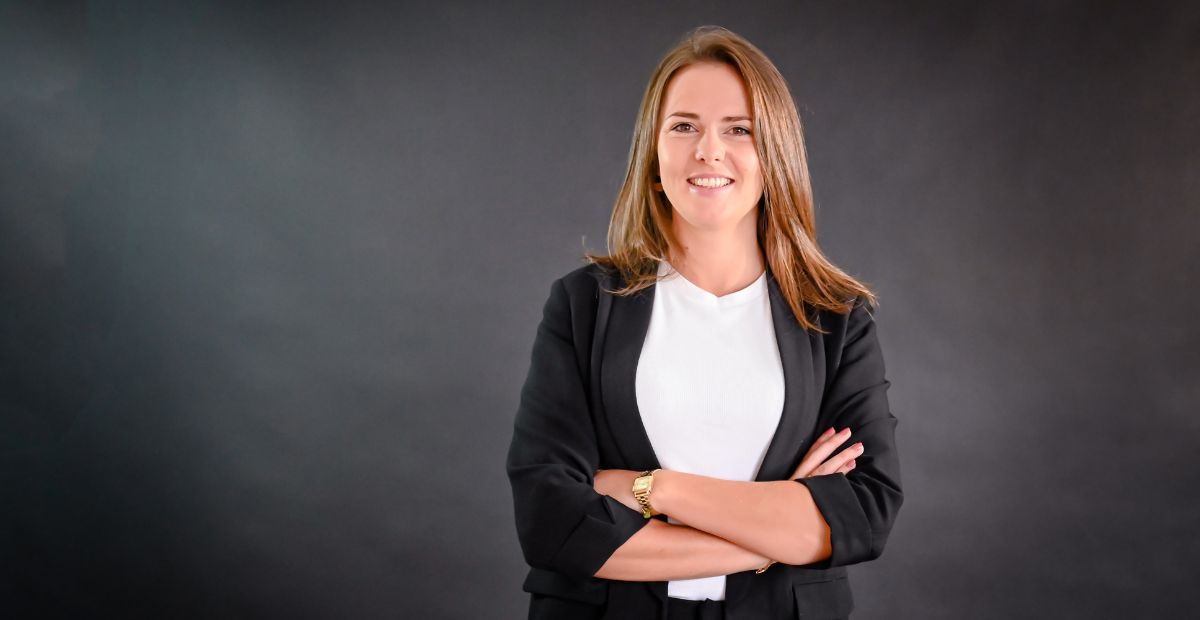 Laura SALMON, feminine leadership